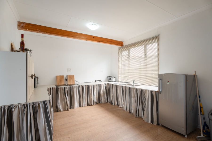 4 Bedroom Property for Sale in Bettys Bay Western Cape